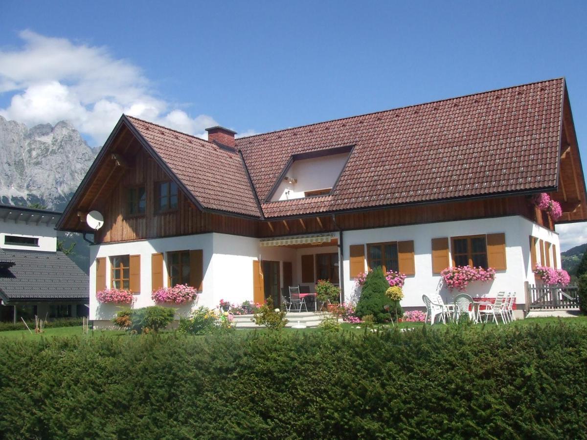 Appartement Poelzl Oeblarn Region Schladming Dachstein Oblarn Kültér fotó